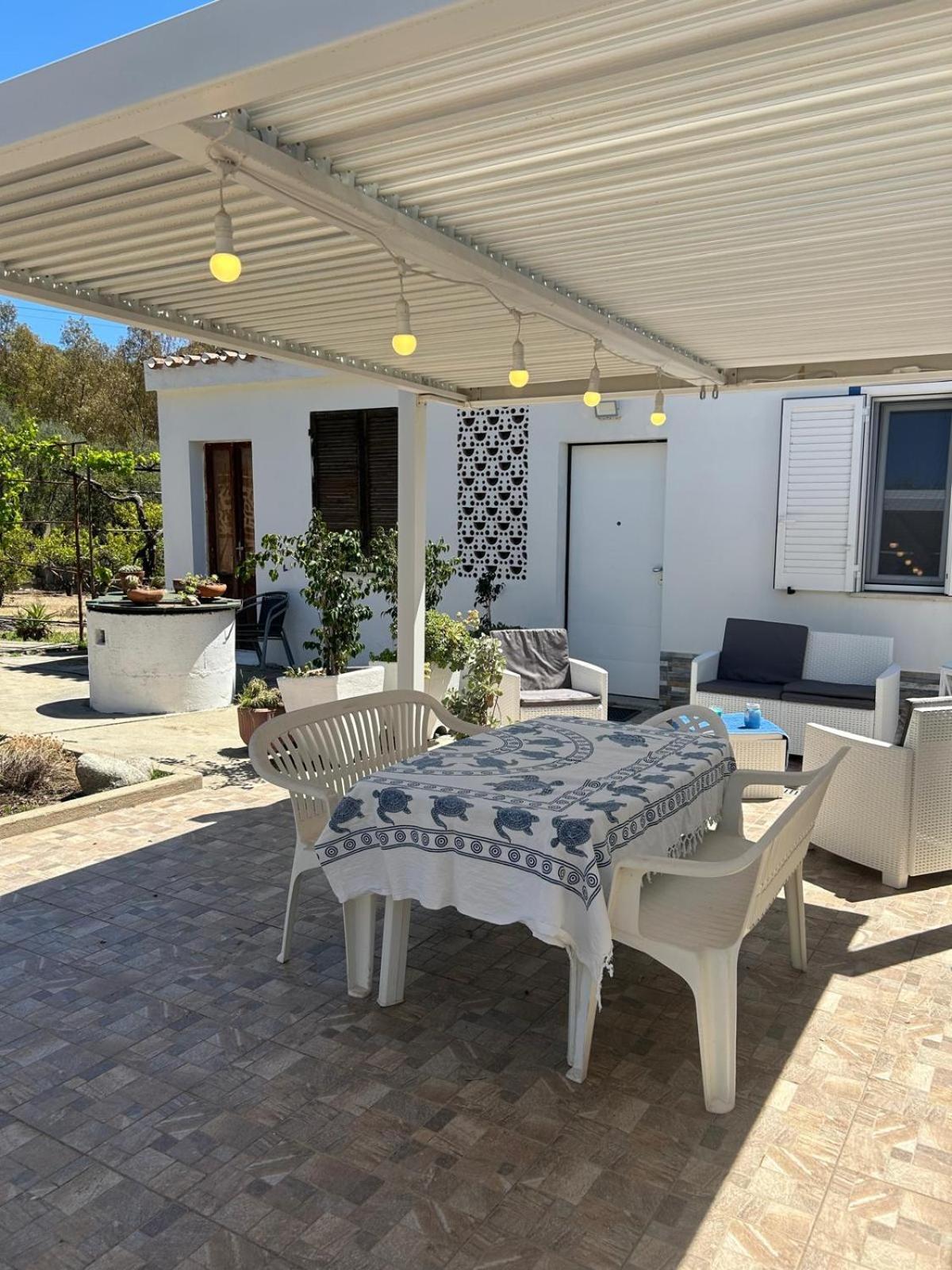 La Casa Del Melograno Villa โซลานาส ภายนอก รูปภาพ