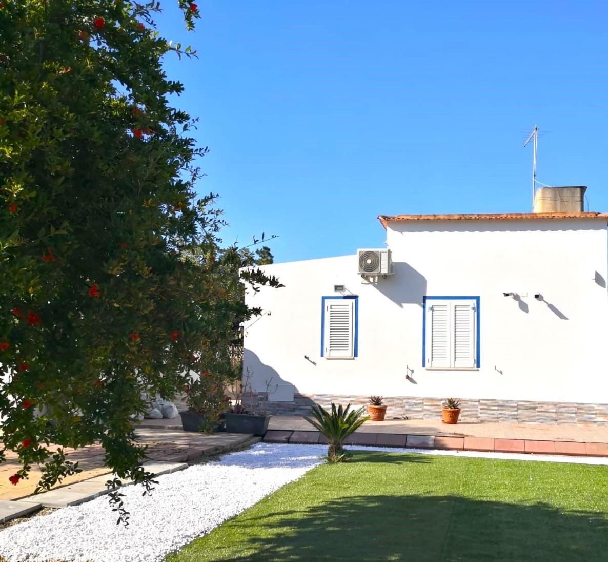 La Casa Del Melograno Villa โซลานาส ภายนอก รูปภาพ