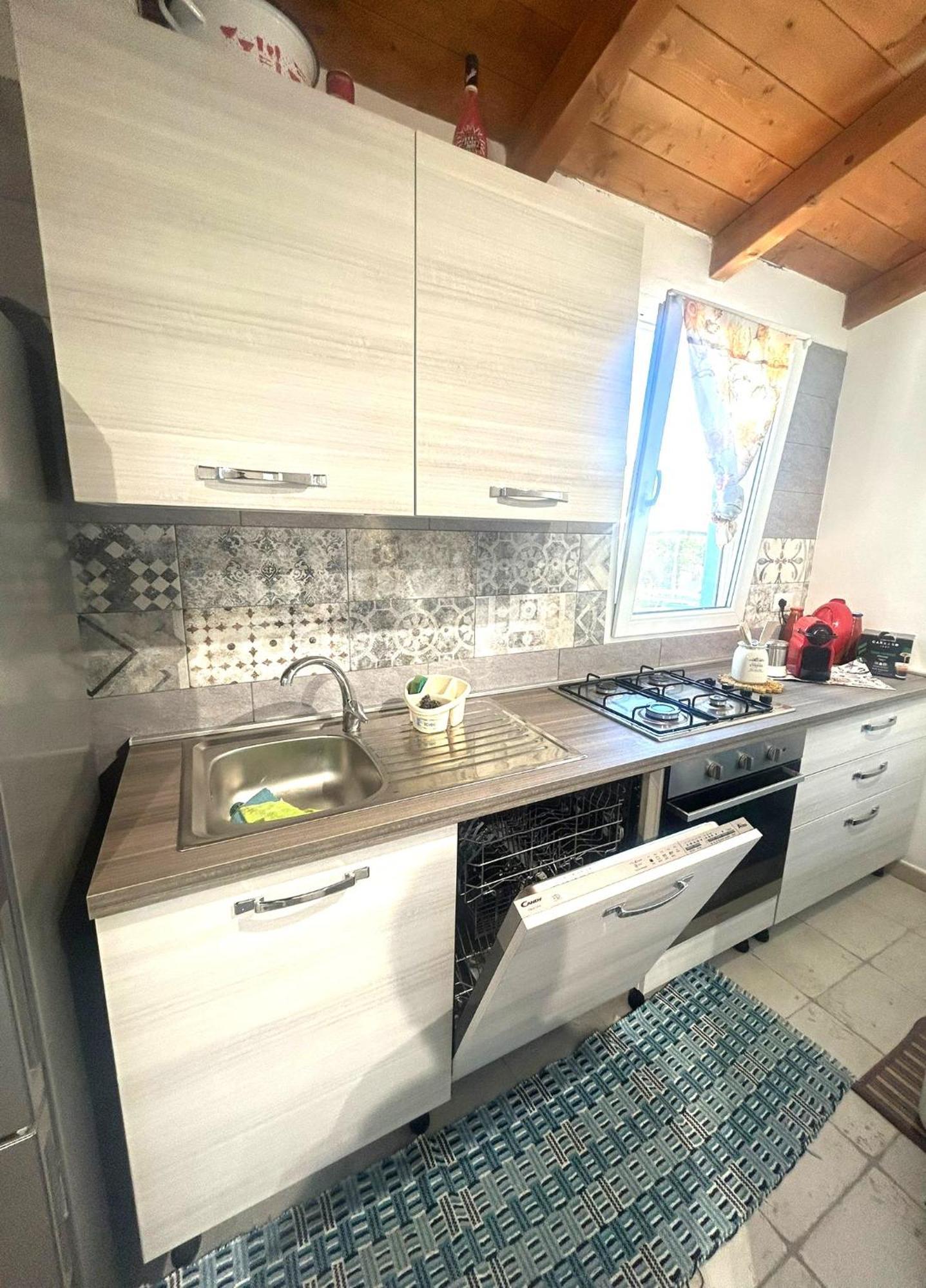 La Casa Del Melograno Villa โซลานาส ภายนอก รูปภาพ